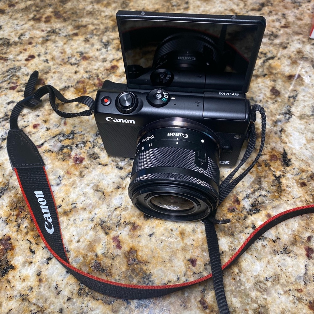 ❌SOLD❌ Canon EOS M100 Camera